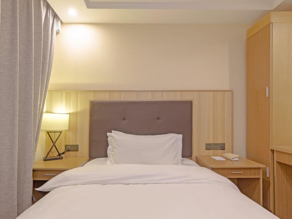 Echarm Hotel Shanghai Hongqiao ภายนอก รูปภาพ