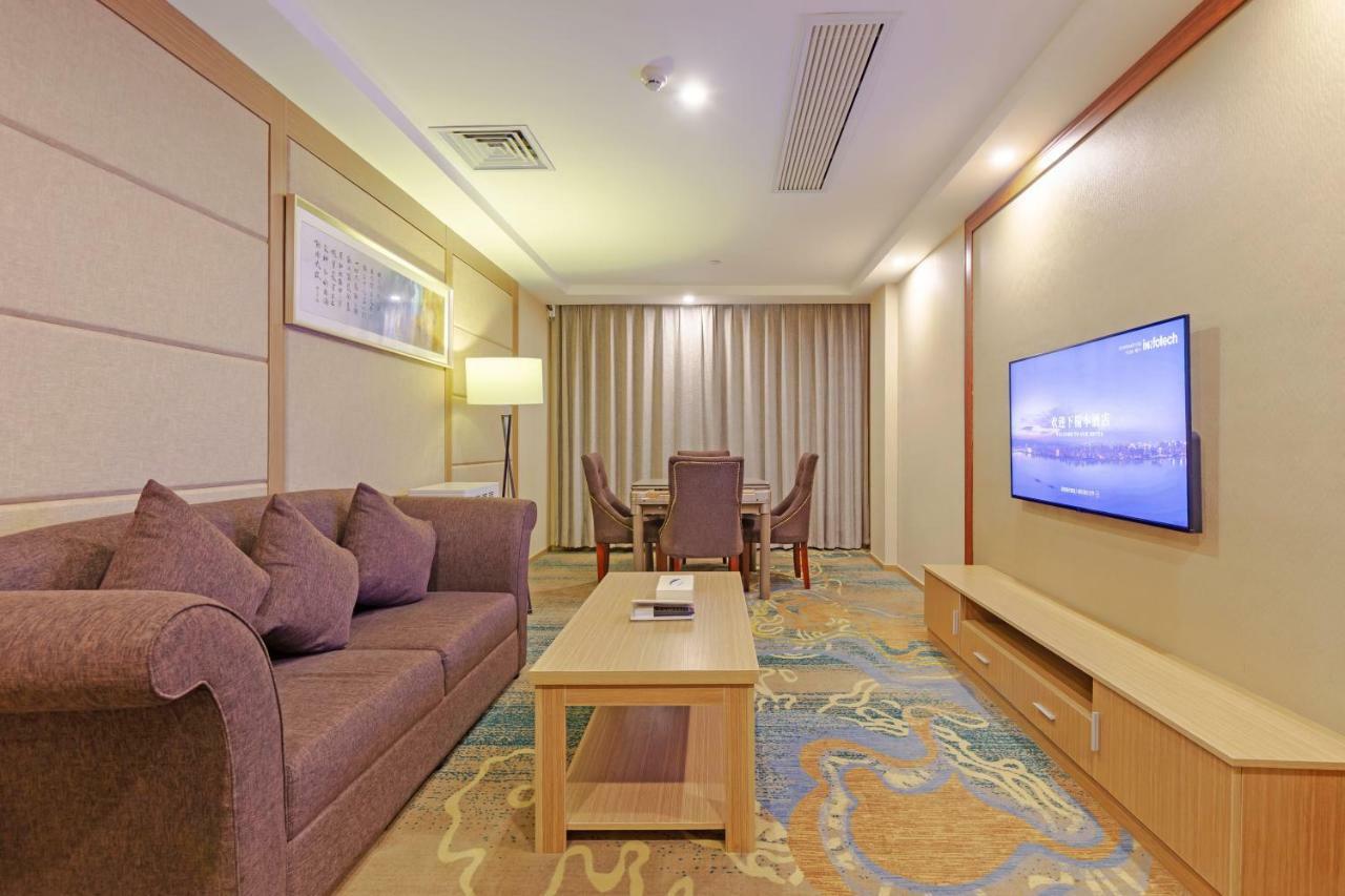 Echarm Hotel Shanghai Hongqiao ภายนอก รูปภาพ